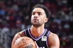 名记：莱尔斯曾是一些NBA球队底薪合同选项 但他选了海外丰厚合同